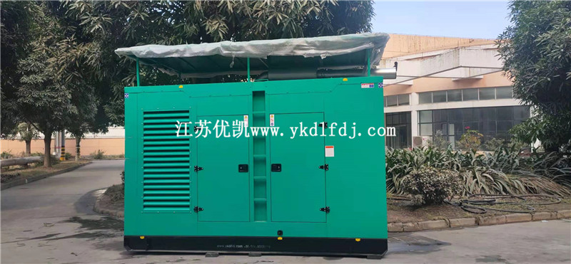 2021年1月12日，500KW玉柴發(fā)電組新款防雨箱交付廣西某電廠使用