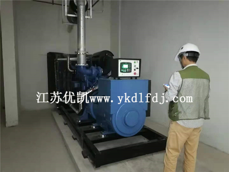 2021年6月30日，玉柴600KW柴油發(fā)電機組交付廣西南寧某中學使用