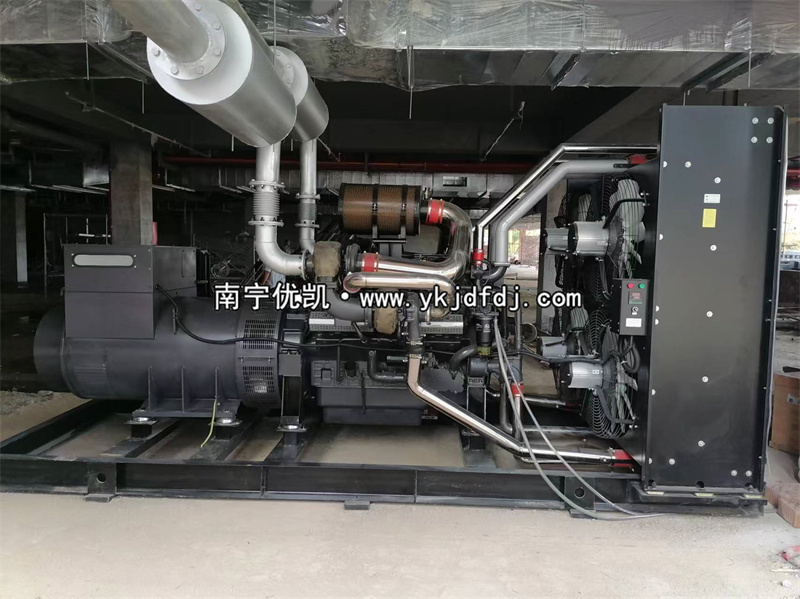 2024年7月15日，崇左項目1200KW凱普柴油發(fā)電機組到貨安裝